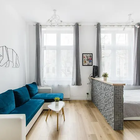 Lägenhet Apartments- Self Check-in 24h, Wifi